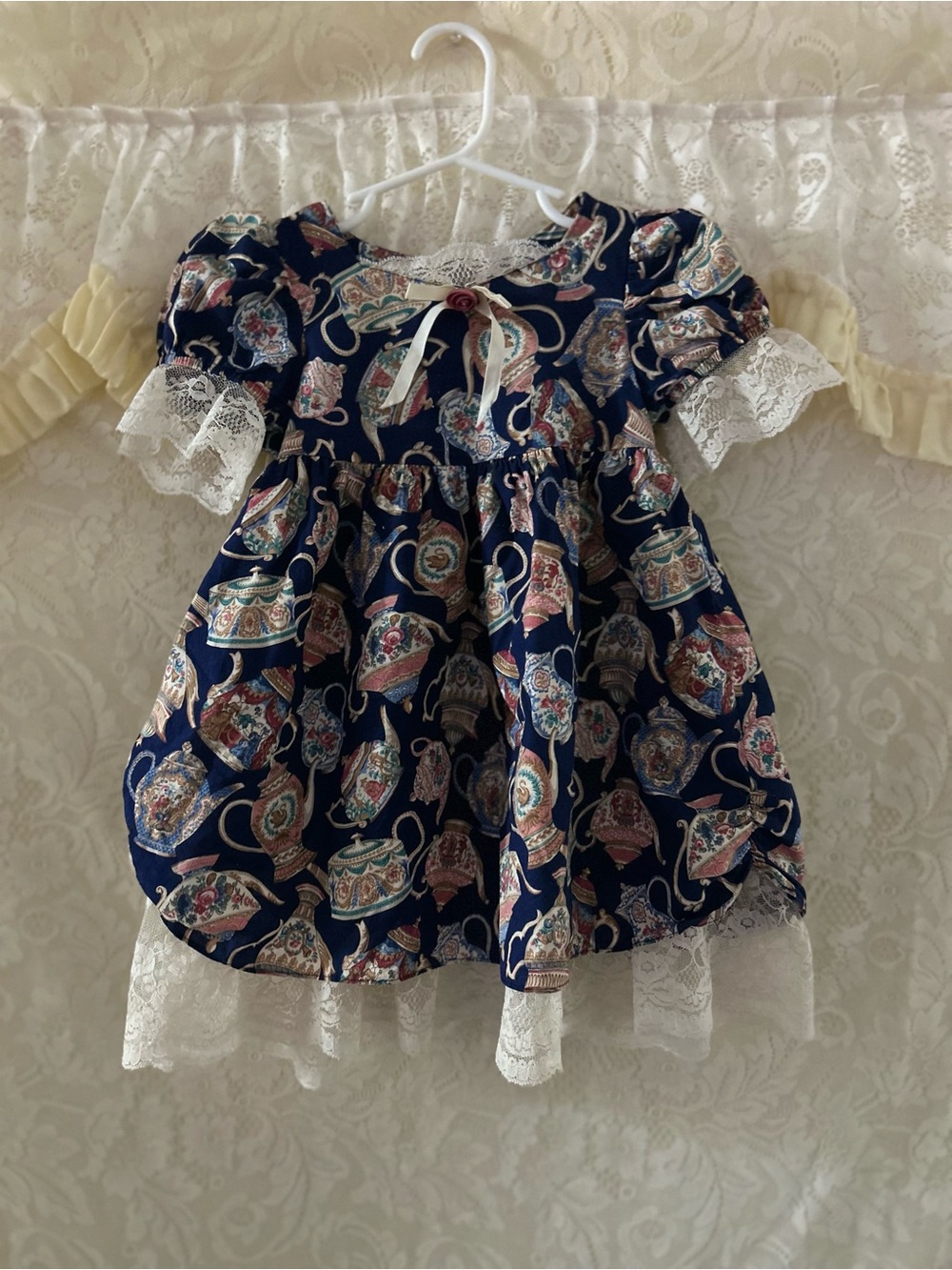 Vintage handmade Teapot Print Lace Trim Dress 2/3y